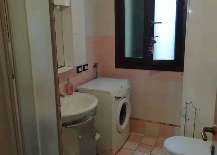 Pretty Near Station Lejlighed *