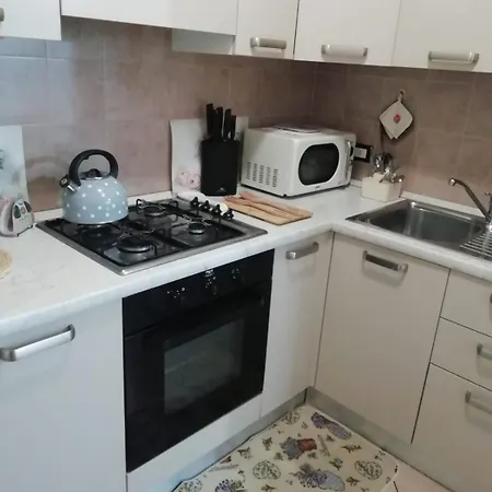 Appartamento Pretty Near Station & Free Parking *