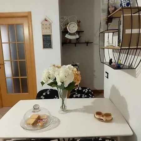 Pretty Near Station & Free Parking